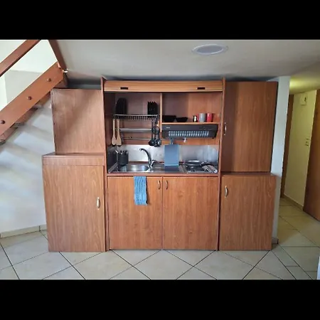 Lucky Thirteen Kavala